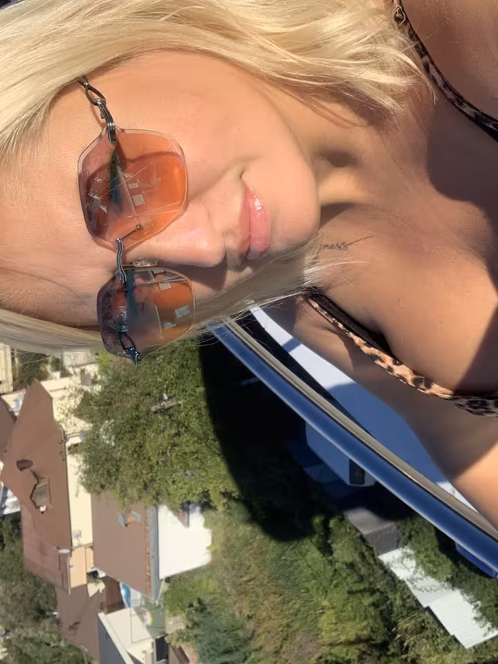 Полина