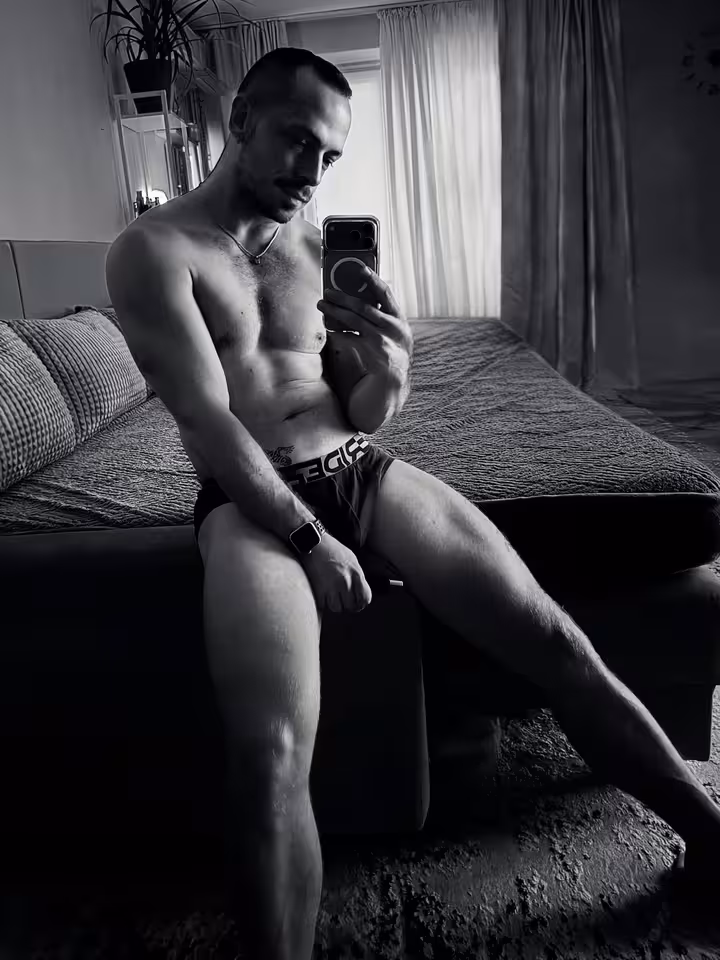 Алекс