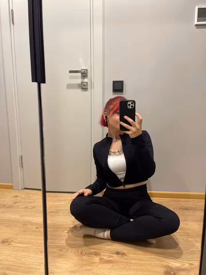 Ева