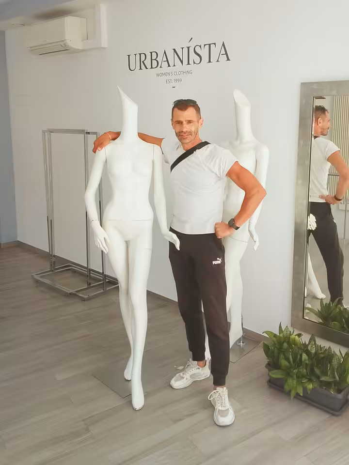 Александр