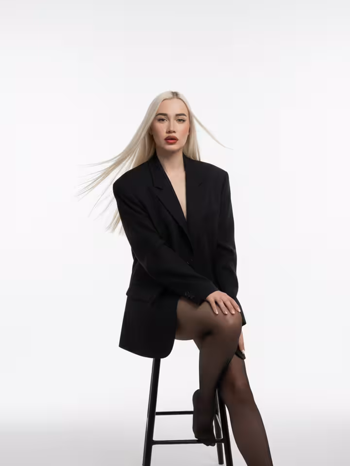 Александра