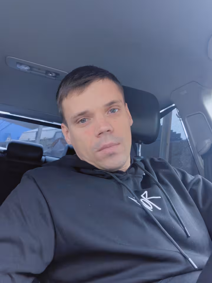 Виктор