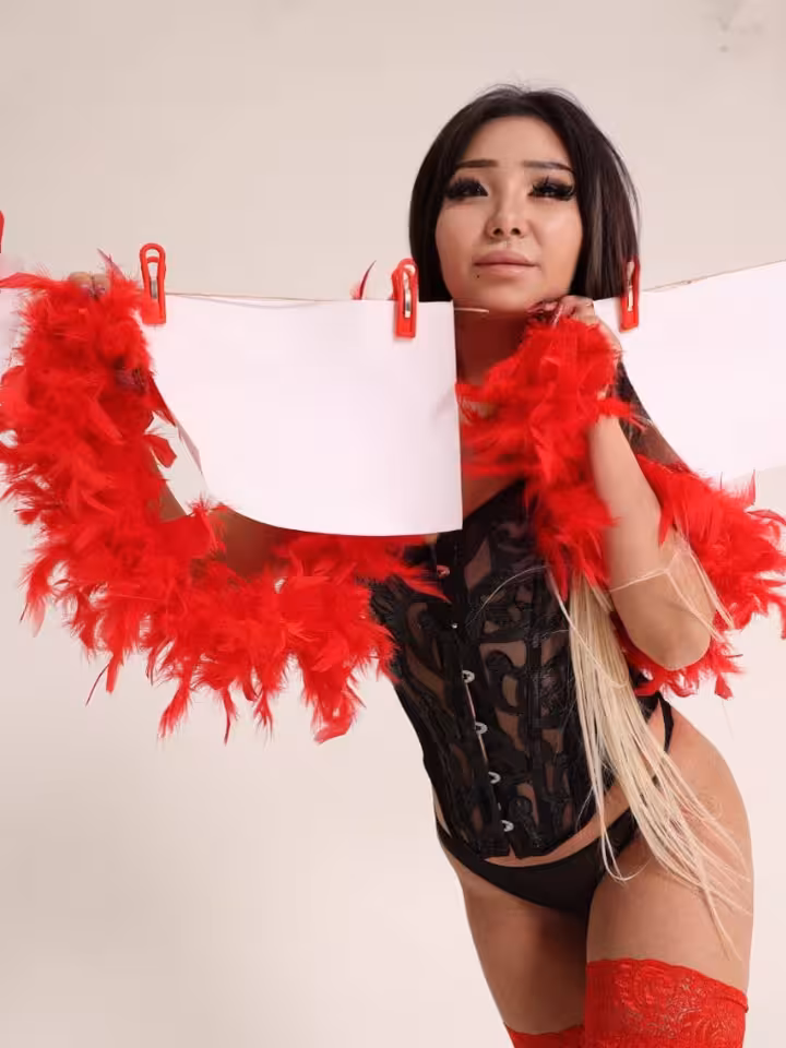 Александра