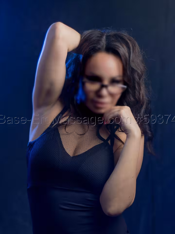 Полина