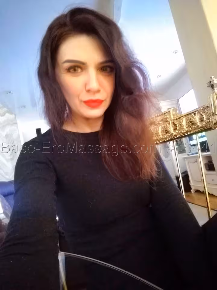 Алина