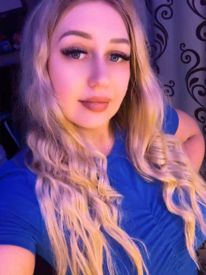 Алина