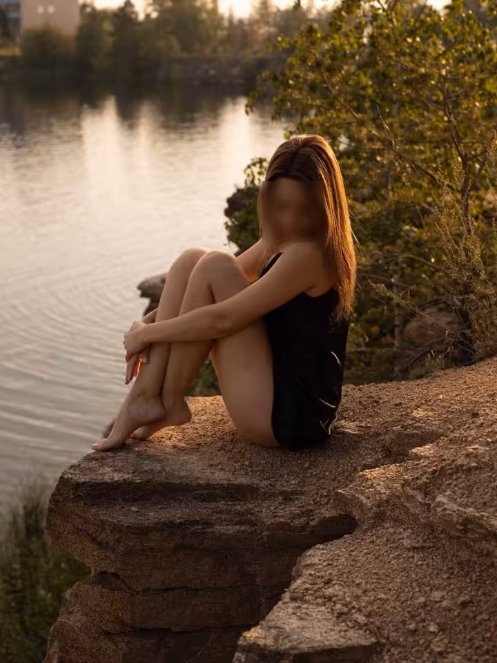 Александра.