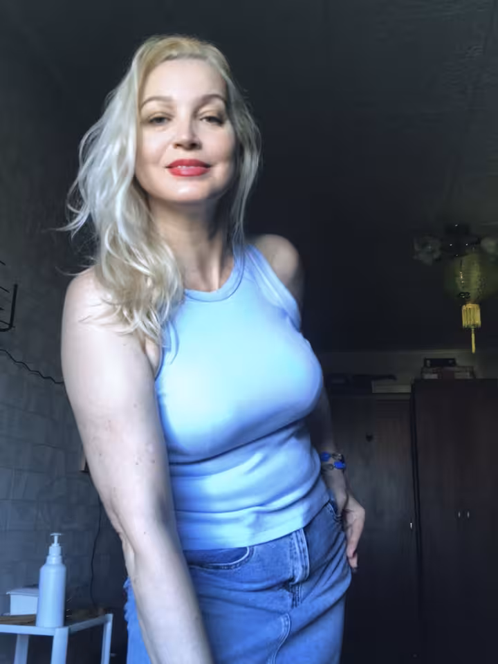 Яна