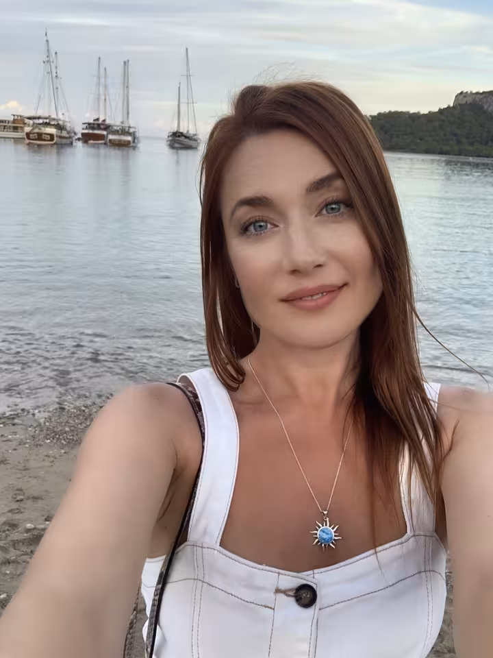Полина